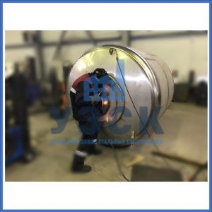 Купить ёмкости и баки из нержавеющей стали от завода УЗСК в Новороссийске